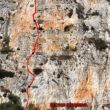 Croquis de la última y nos vamos al risco del Morrón - Reseña sobre fotografía a color de la vía La última y nos vamos del Morrón.